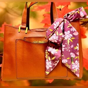 Steve Madden NWOT Crossbody & Wristlet Fall color - burnt orange & SM Bow